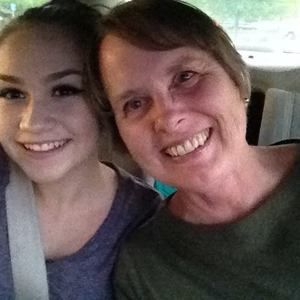 Meet your Posher, Linda